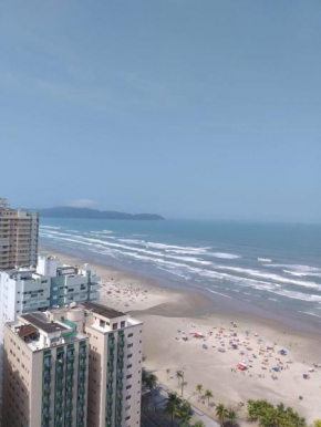 Apto com vista para o Mar, 2 vagas de garagem e churrasqueira na varanda